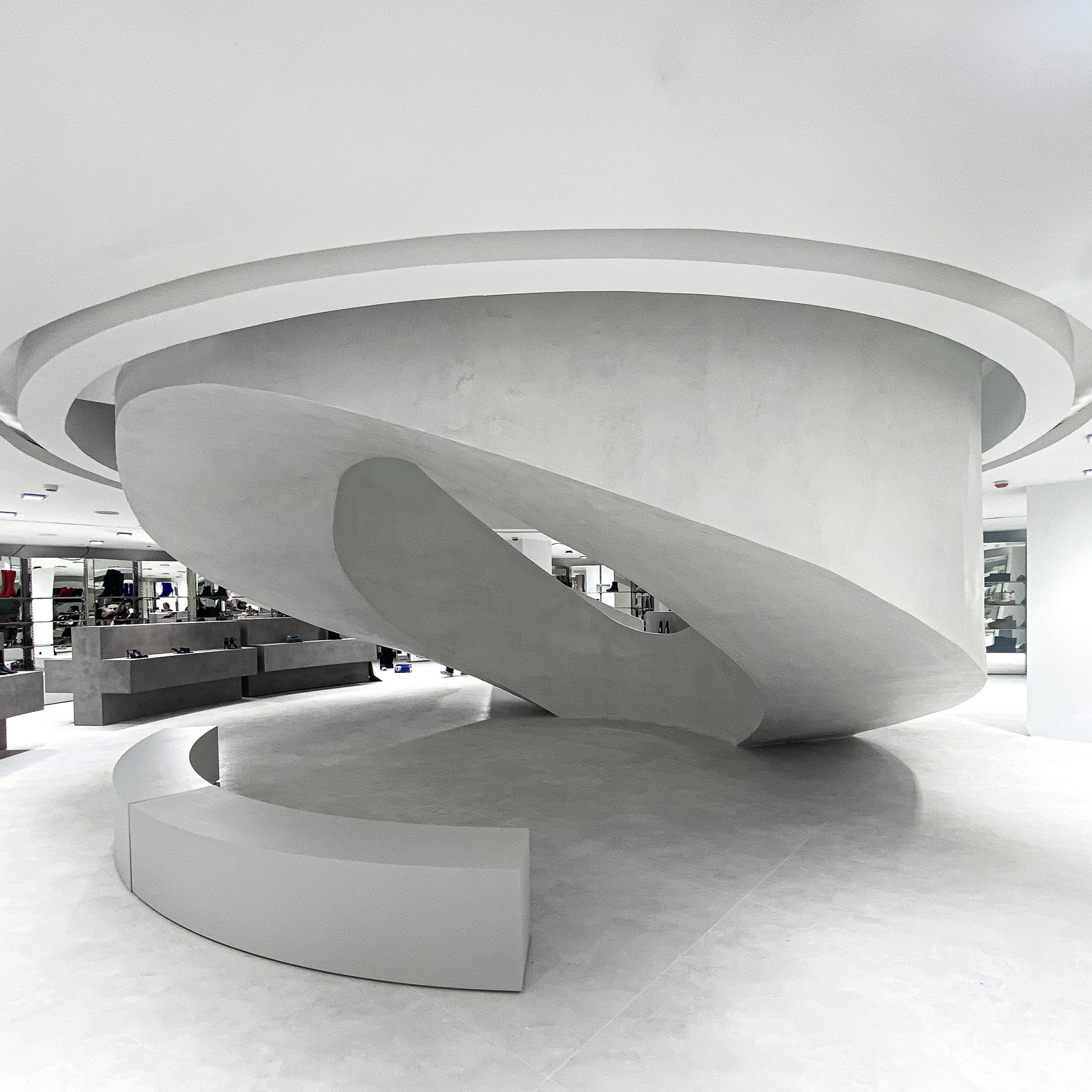 DESIGN AGITATION AND COMMERCIAL ACCELERATION • CULDESAC